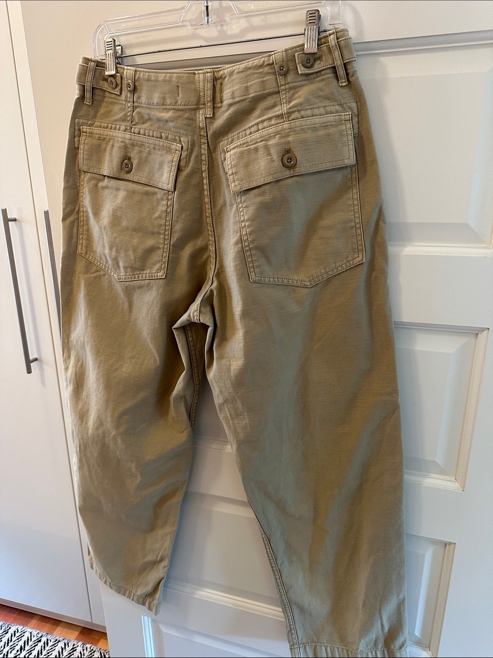Outerknown women’s utility pants in Khaki size 8 - Picture 5 of 8